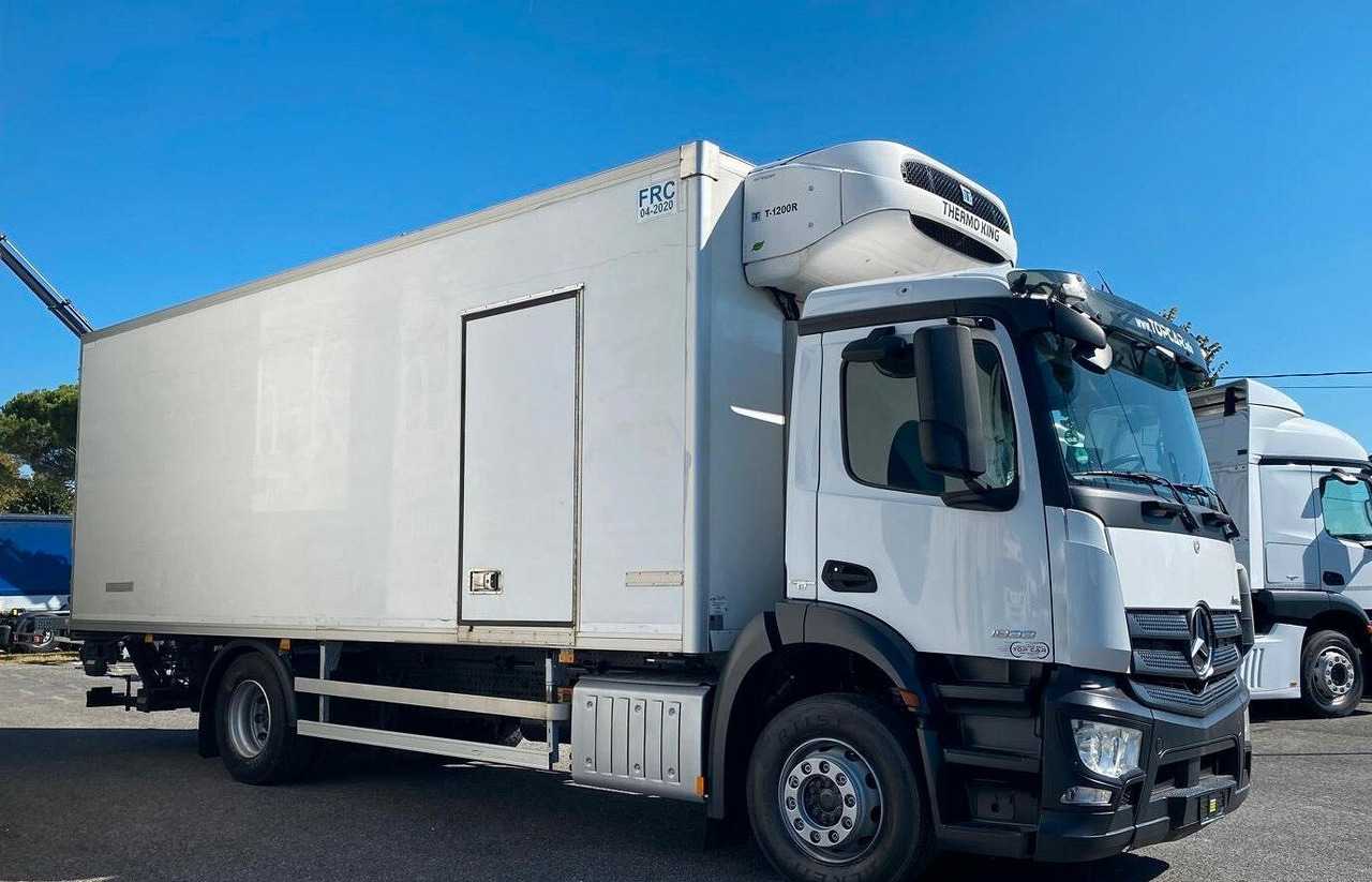 MERCEDES ANTOS 18.33 - 냉동탑차 : 사진 3 MERCEDES ANTOS 18.33 - 냉동탑차 : 사진 3