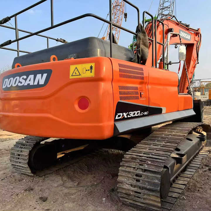 Doosan Construction Equipment Dx300 , Used Earth-moving Machine Doosan Excavator , Doosan Heavy Machines for Sale - 크롤러 굴삭기 : 사진 1 Doosan Construction Equipment Dx300 , Used Earth-moving Machine Doosan Excavator , Doosan Heavy Machines for Sale - 크롤러 굴삭기 : 사진 1