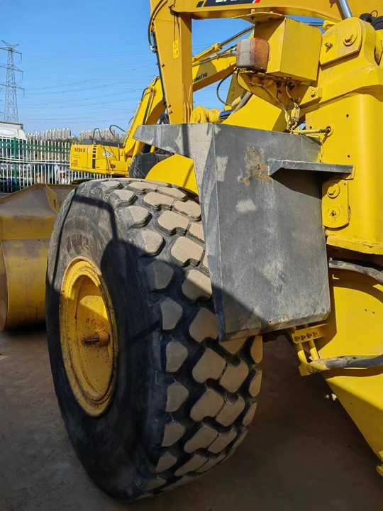 Good Condition Second Hand WA320-3 Front Wheel Loader for Cheap Price Hot Sale in China - 백호 로더 : 사진 3 Good Condition Second Hand WA320-3 Front Wheel Loader for Cheap Price Hot Sale in China - 백호 로더 : 사진 3