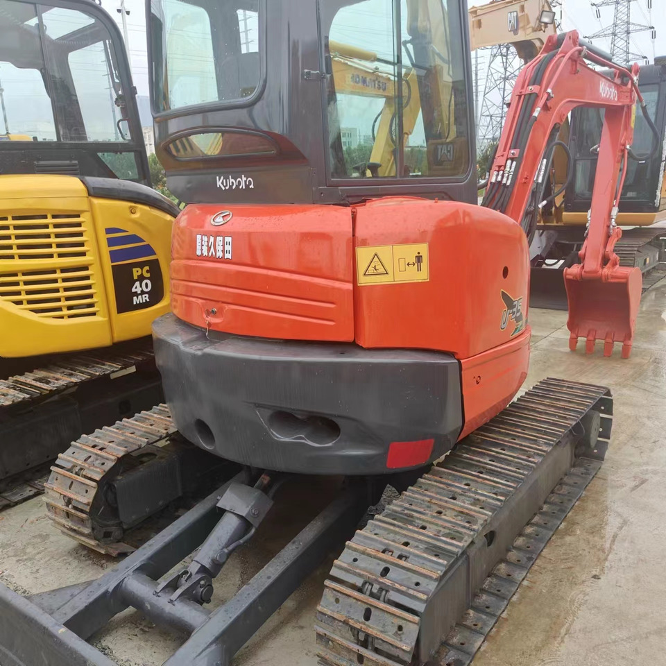 KUBOTA U35 - 미니 굴삭기 : 사진 4 KUBOTA U35 - 미니 굴삭기 : 사진 4