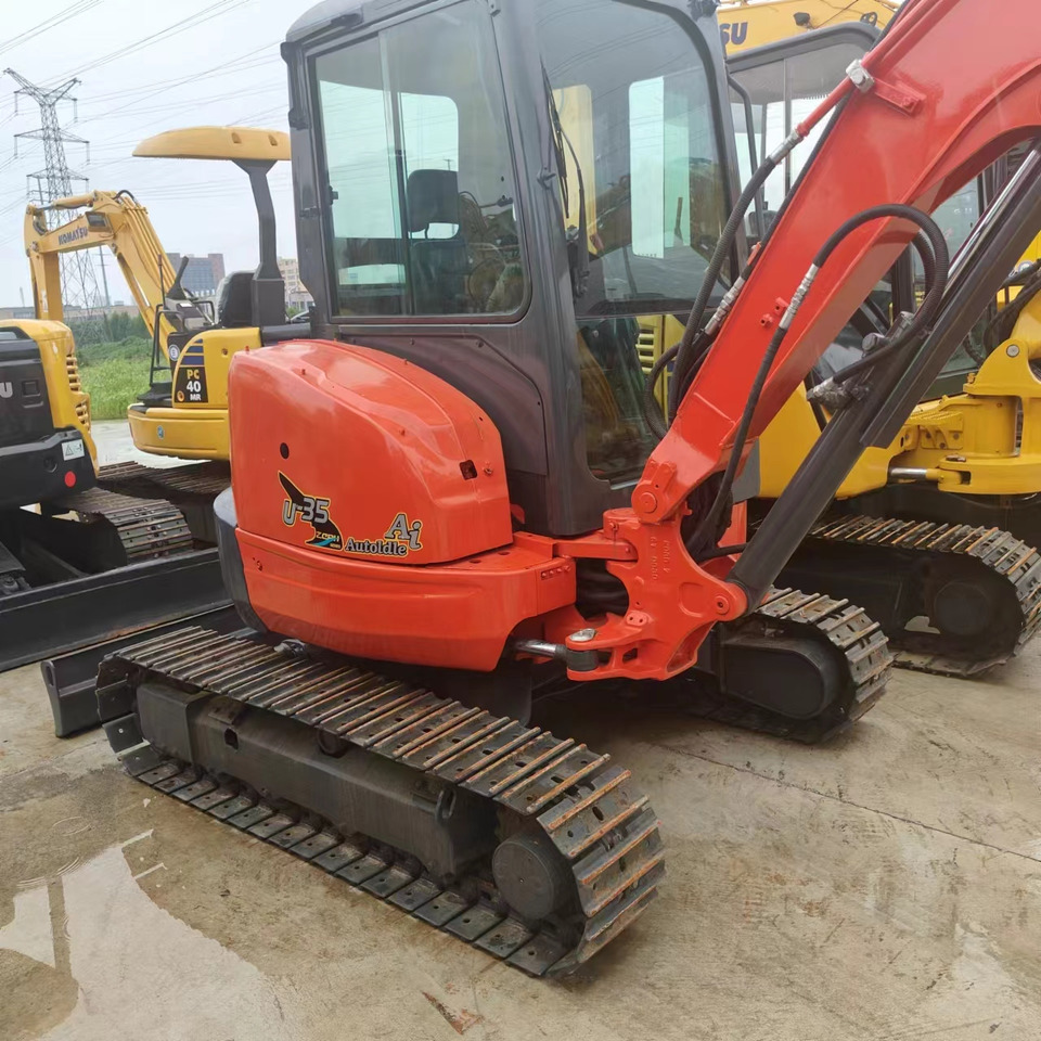 KUBOTA U35 - 미니 굴삭기 : 사진 1 KUBOTA U35 - 미니 굴삭기 : 사진 1
