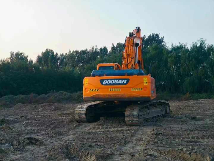 Used Doosan Dx300 2014 Model Excavator Second Hand Machine Popular Brand Korean Doosan Hydraulic Machinery - 크롤러 굴삭기 : 사진 3 Used Doosan Dx300 2014 Model Excavator Second Hand Machine Popular Brand Korean Doosan Hydraulic Machinery - 크롤러 굴삭기 : 사진 3