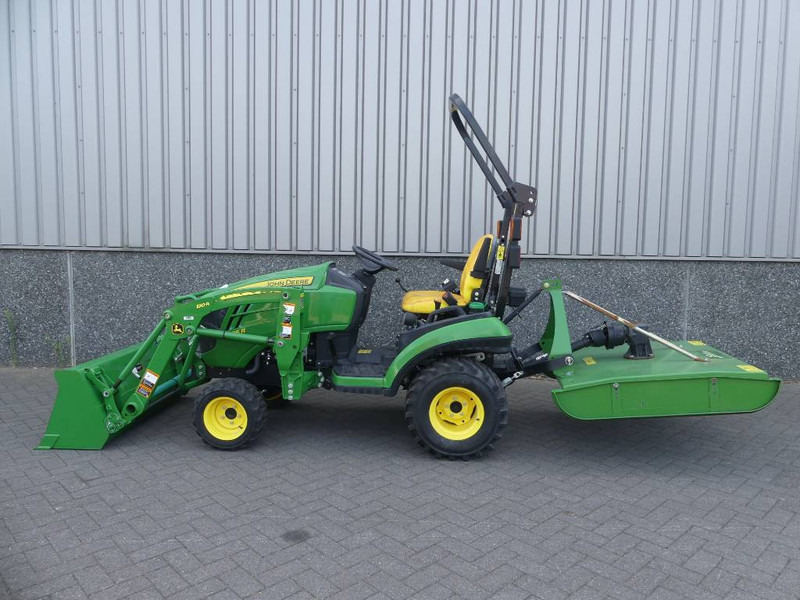 John Deere 1025 R - 장궤형 트랙터 : 사진 3 John Deere 1025 R - 장궤형 트랙터 : 사진 3