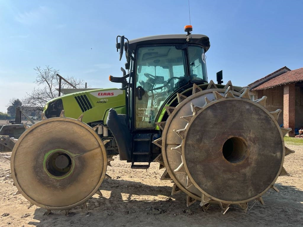 Claas ARION 470 - 장궤형 트랙터 : 사진 4 Claas ARION 470 - 장궤형 트랙터 : 사진 4
