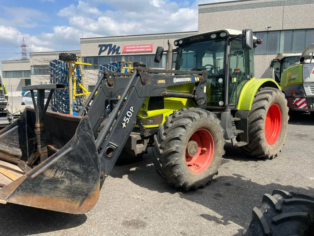 Claas Ares 697 - 장궤형 트랙터 : 사진 1 Claas Ares 697 - 장궤형 트랙터 : 사진 1