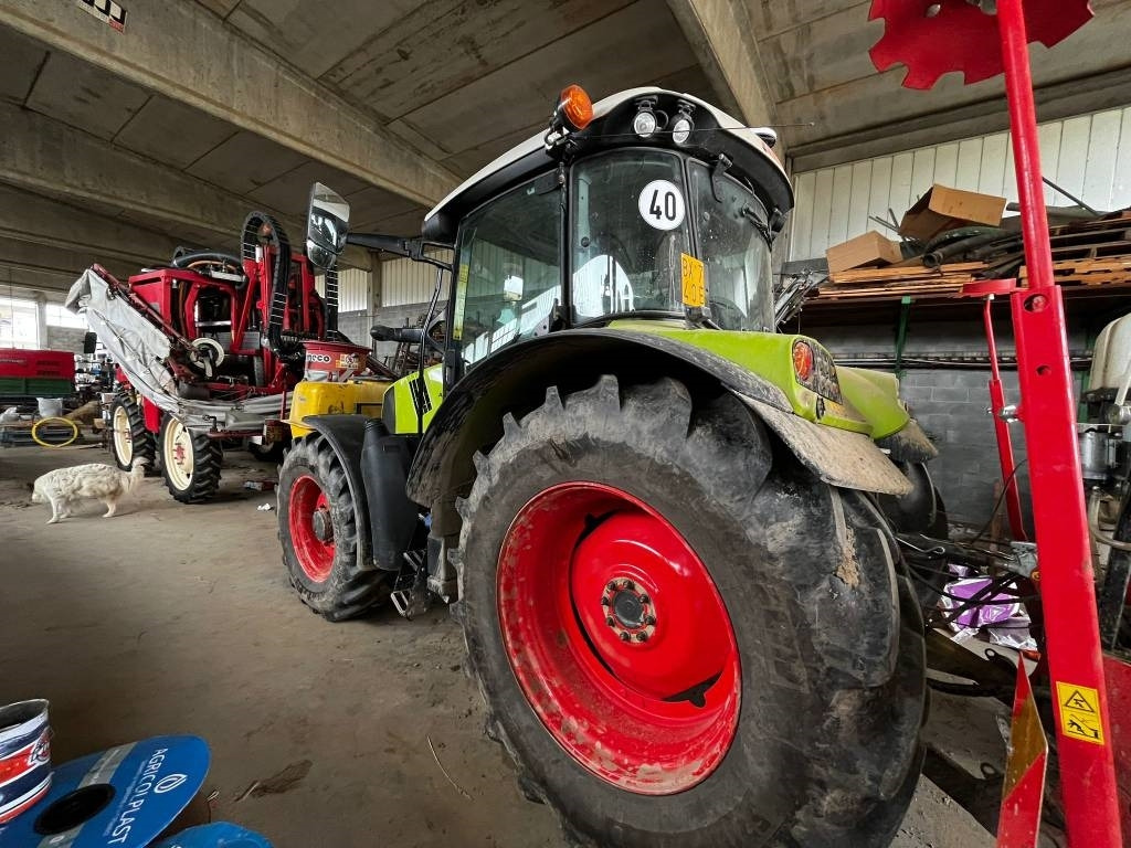 장궤형 트랙터 Claas Arion 470 : 사진 9