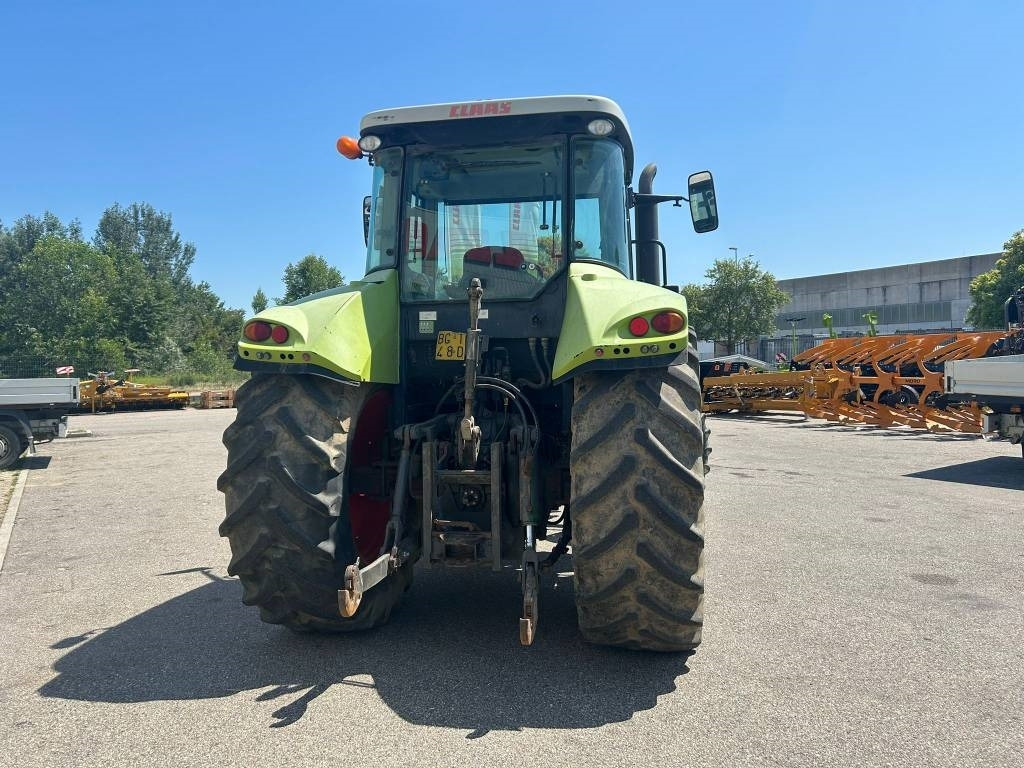 Claas Arion 610 C - 장궤형 트랙터 : 사진 5 Claas Arion 610 C - 장궤형 트랙터 : 사진 5
