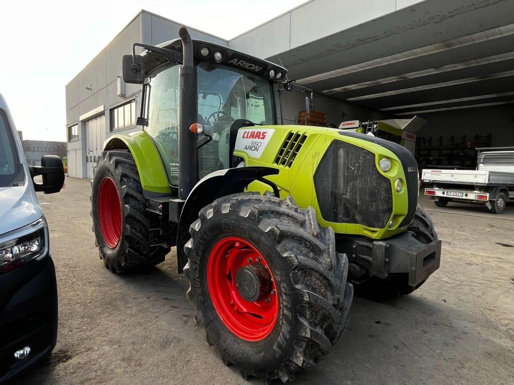 Claas Arion 650 - 장궤형 트랙터 : 사진 1 Claas Arion 650 - 장궤형 트랙터 : 사진 1