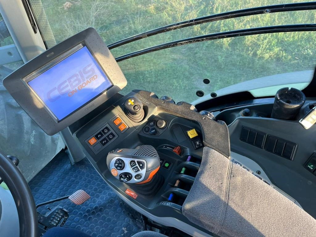 Claas Axion 870 Cmatic - 장궤형 트랙터 : 사진 5 Claas Axion 870 Cmatic - 장궤형 트랙터 : 사진 5