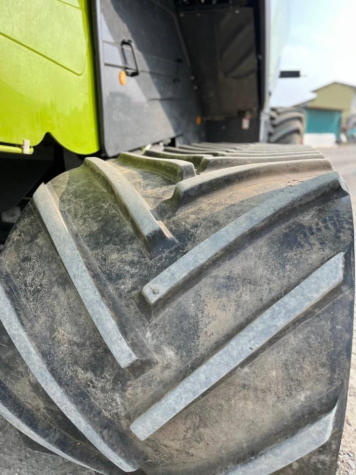 Claas LEXION 7600 TT - 목초수확기 : 사진 5 Claas LEXION 7600 TT - 목초수확기 : 사진 5