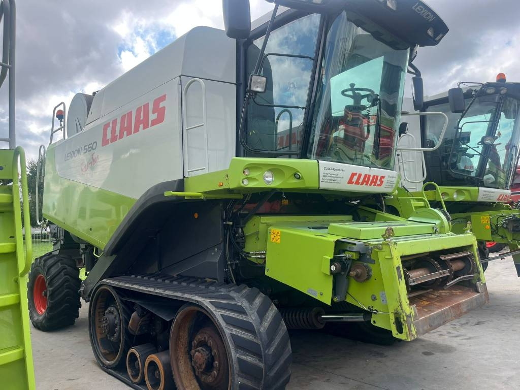 Claas Lexion 560 TT  - 목초수확기 : 사진 1 Claas Lexion 560 TT  - 목초수확기 : 사진 1