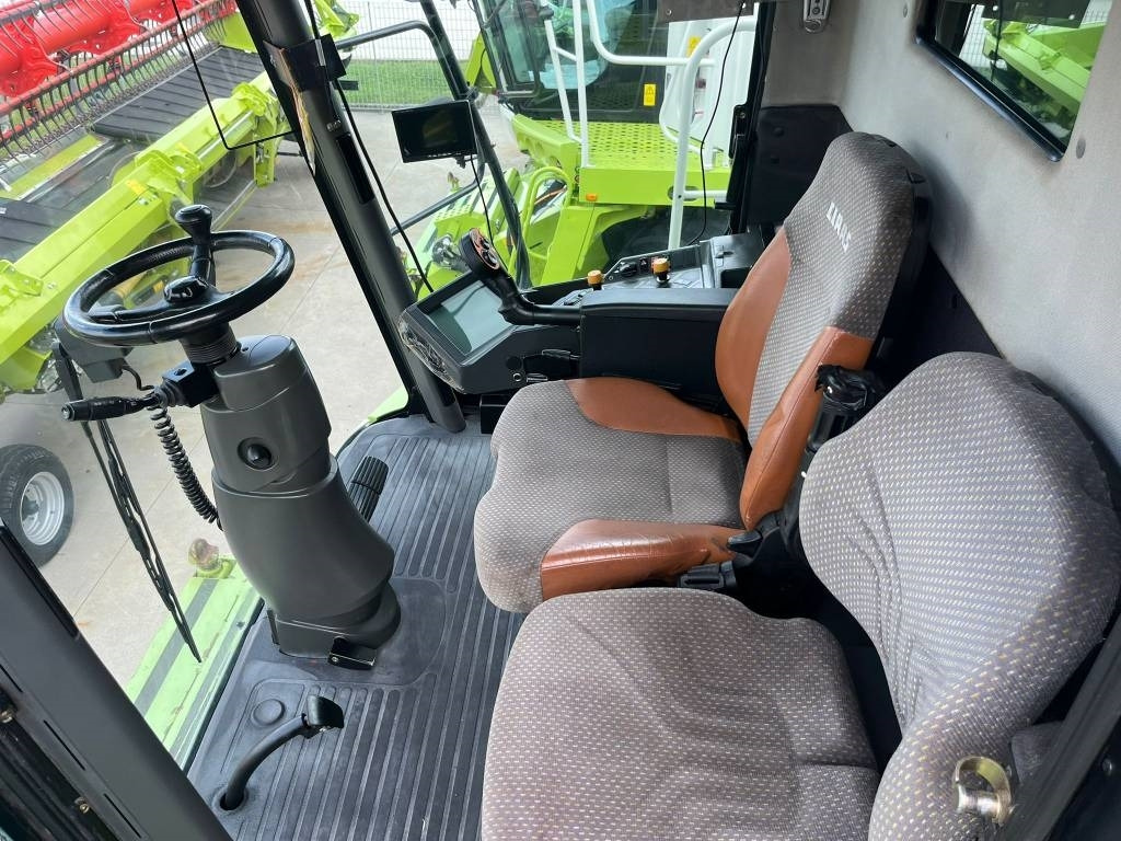 Claas Lexion 560 TT  - 목초수확기 : 사진 4 Claas Lexion 560 TT  - 목초수확기 : 사진 4