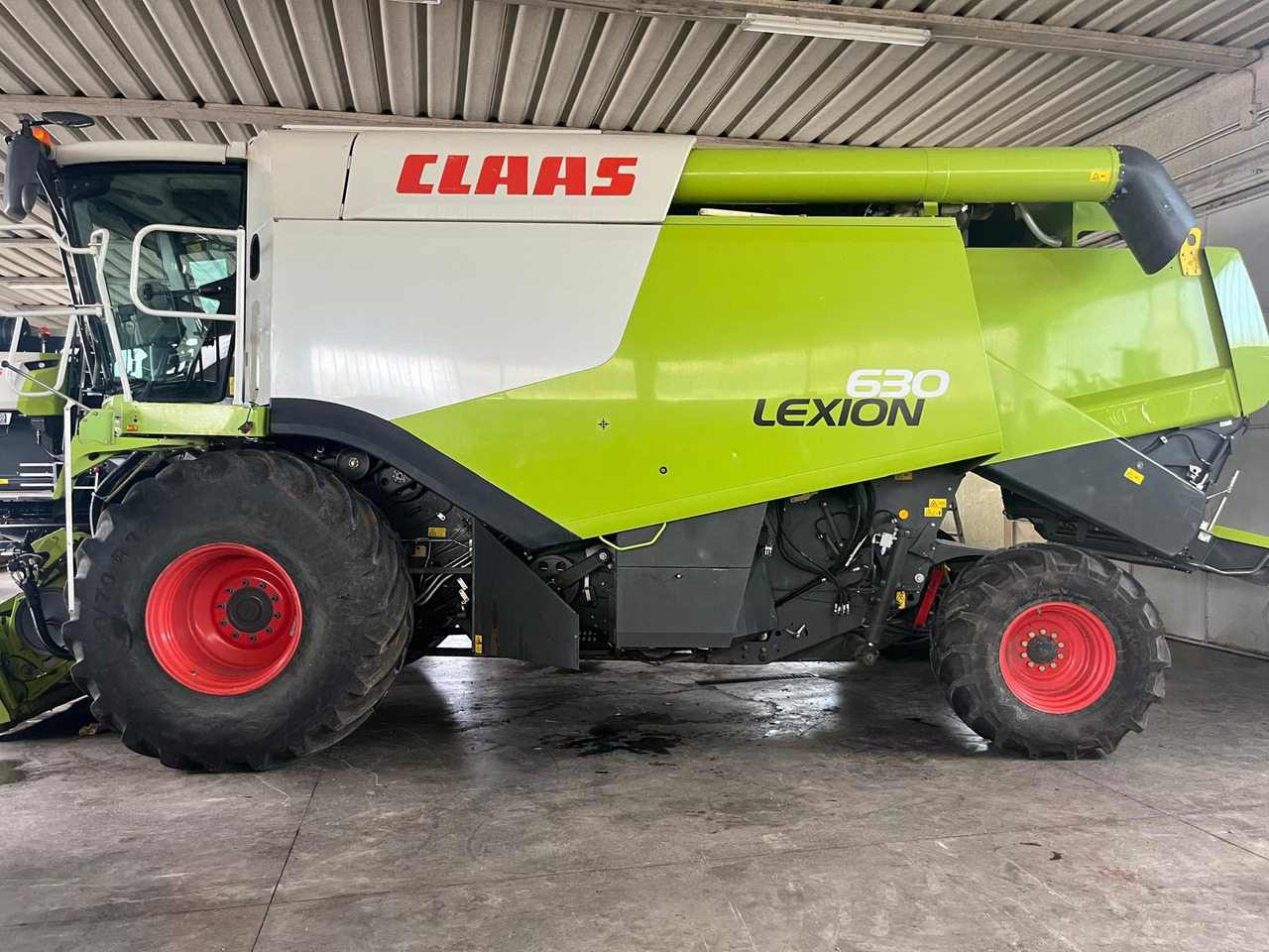 Claas Lexion 630 Montana - 목초수확기 : 사진 1 Claas Lexion 630 Montana - 목초수확기 : 사진 1