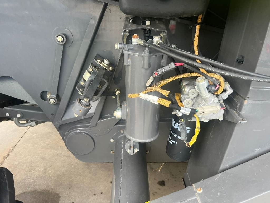 리스 Claas Lexion 760 TT Claas Lexion 760 TT : 사진 20 리스 Claas Lexion 760 TT Claas Lexion 760 TT : 사진 20