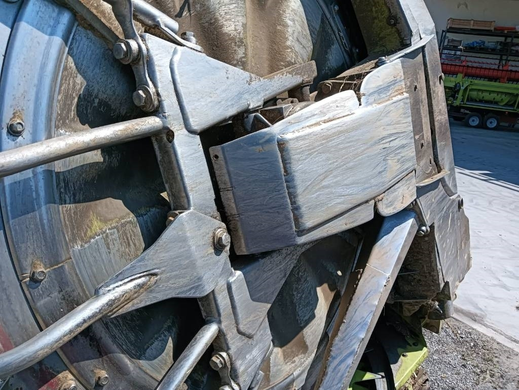 Claas Orbis 600 - 건초 및 목초 장비 : 사진 2 Claas Orbis 600 - 건초 및 목초 장비 : 사진 2