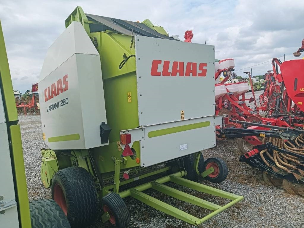 Claas Variant 280 - 원형 베일러 : 사진 4 Claas Variant 280 - 원형 베일러 : 사진 4