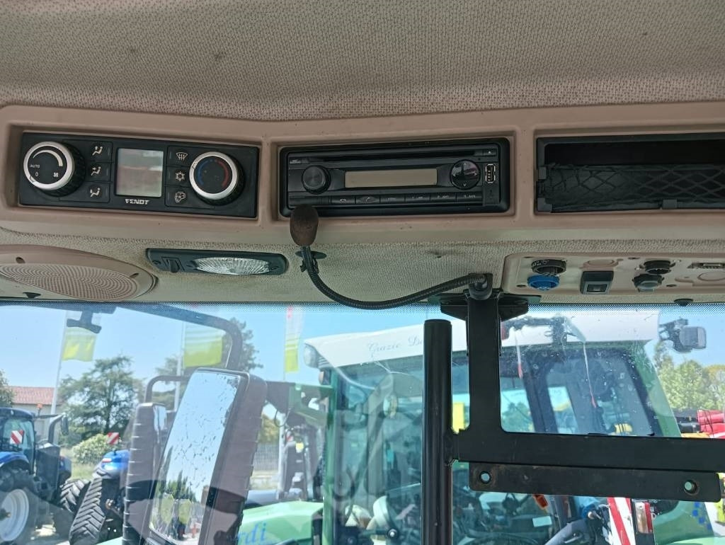 Fendt 718 Vario - 장궤형 트랙터 : 사진 3 Fendt 718 Vario - 장궤형 트랙터 : 사진 3