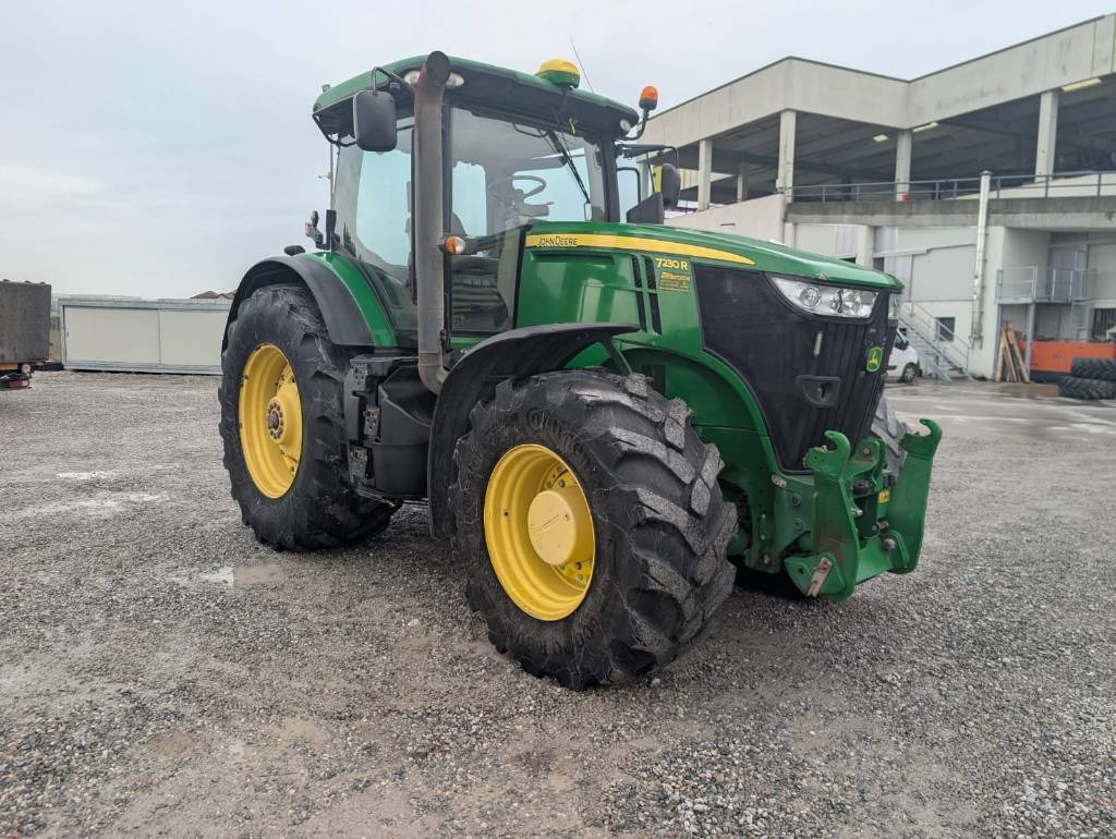 John Deere 7230 R - 장궤형 트랙터 : 사진 1 John Deere 7230 R - 장궤형 트랙터 : 사진 1