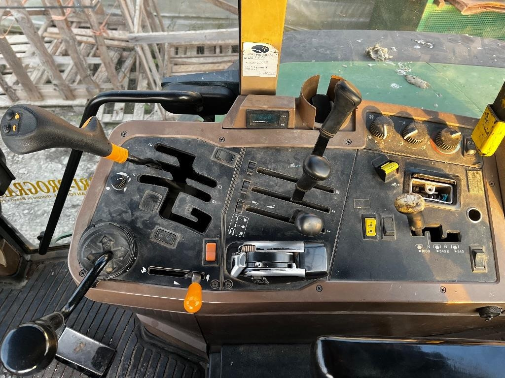 John Deere 7810 - 장궤형 트랙터 : 사진 3 John Deere 7810 - 장궤형 트랙터 : 사진 3