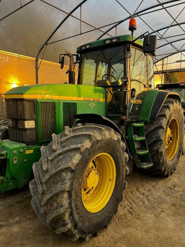 John Deere 7810 - 장궤형 트랙터 : 사진 1 John Deere 7810 - 장궤형 트랙터 : 사진 1