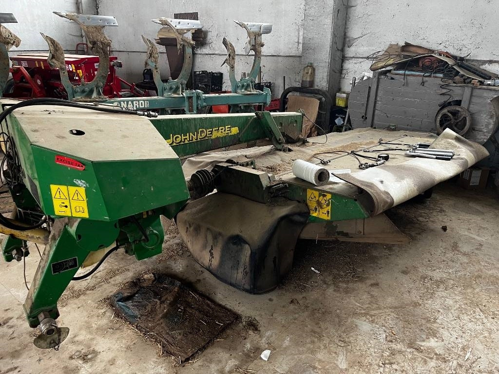 John Deere CC0324 - 모어 : 사진 1 John Deere CC0324 - 모어 : 사진 1