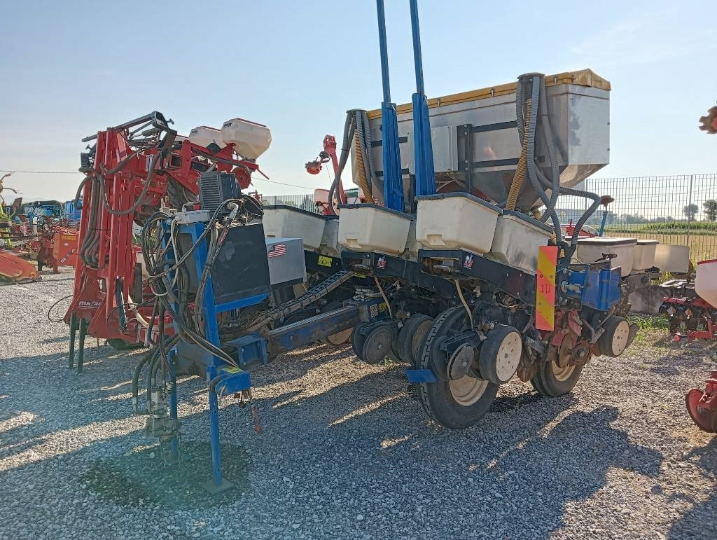 Kinze 3000 - 정밀 파종기 : 사진 1 Kinze 3000 - 정밀 파종기 : 사진 1