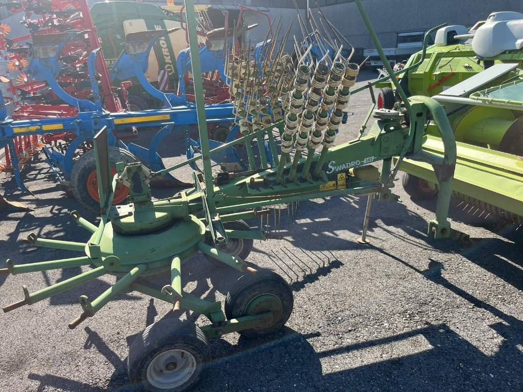 Krone SWADRO 385 - 베일 포장기 : 사진 1 Krone SWADRO 385 - 베일 포장기 : 사진 1