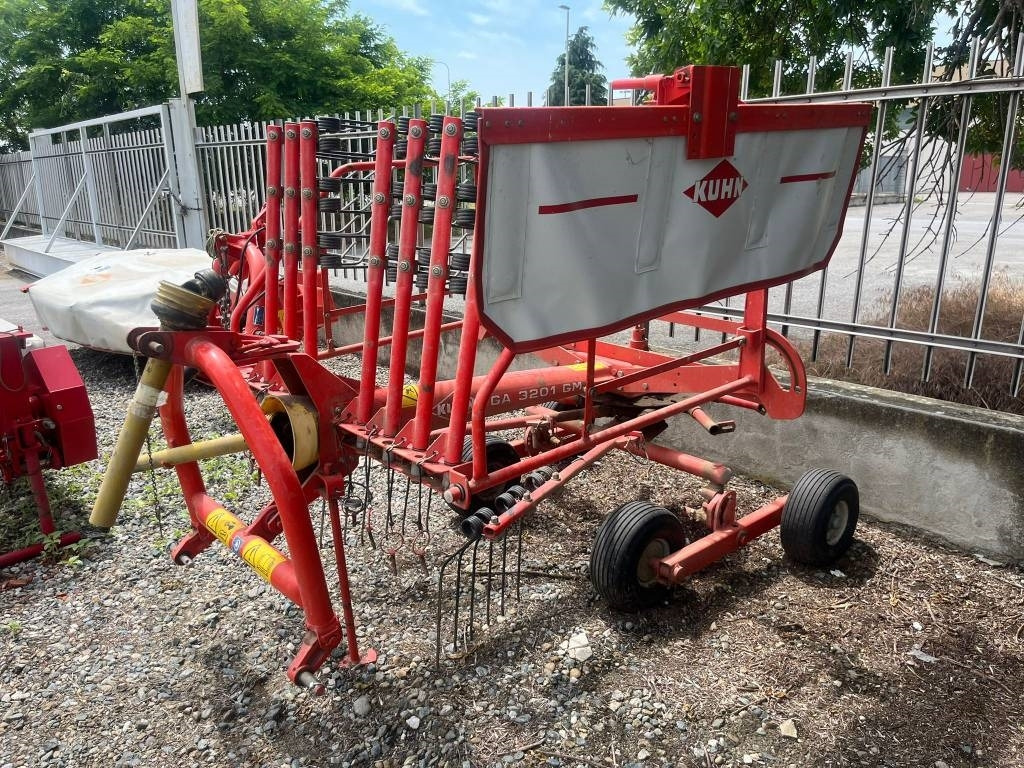 Kuhn GA 3201 G M - 반전기/ 레이크 : 사진 4 Kuhn GA 3201 G M - 반전기/ 레이크 : 사진 4