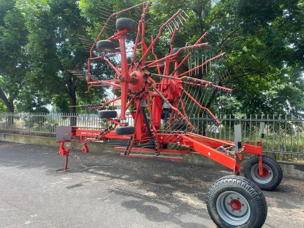 Kuhn GA 8121 - 반전기/ 레이크 : 사진 4 Kuhn GA 8121 - 반전기/ 레이크 : 사진 4