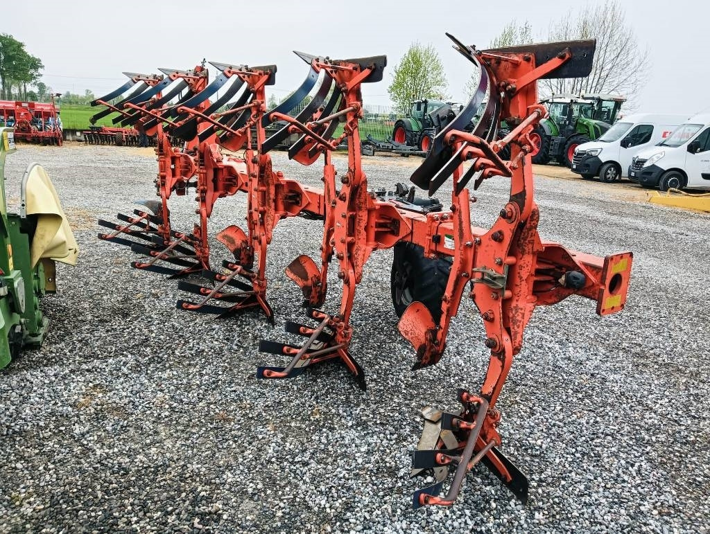 Kuhn Vari-Master 153  - 심토경운기 : 사진 4 Kuhn Vari-Master 153  - 심토경운기 : 사진 4