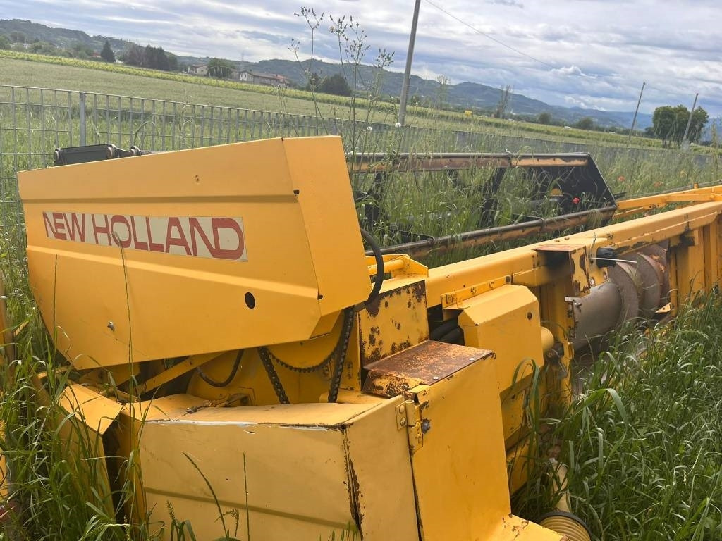 New Holland SOIA 4.4 - 곡물 헤더 : 사진 1 New Holland SOIA 4.4 - 곡물 헤더 : 사진 1