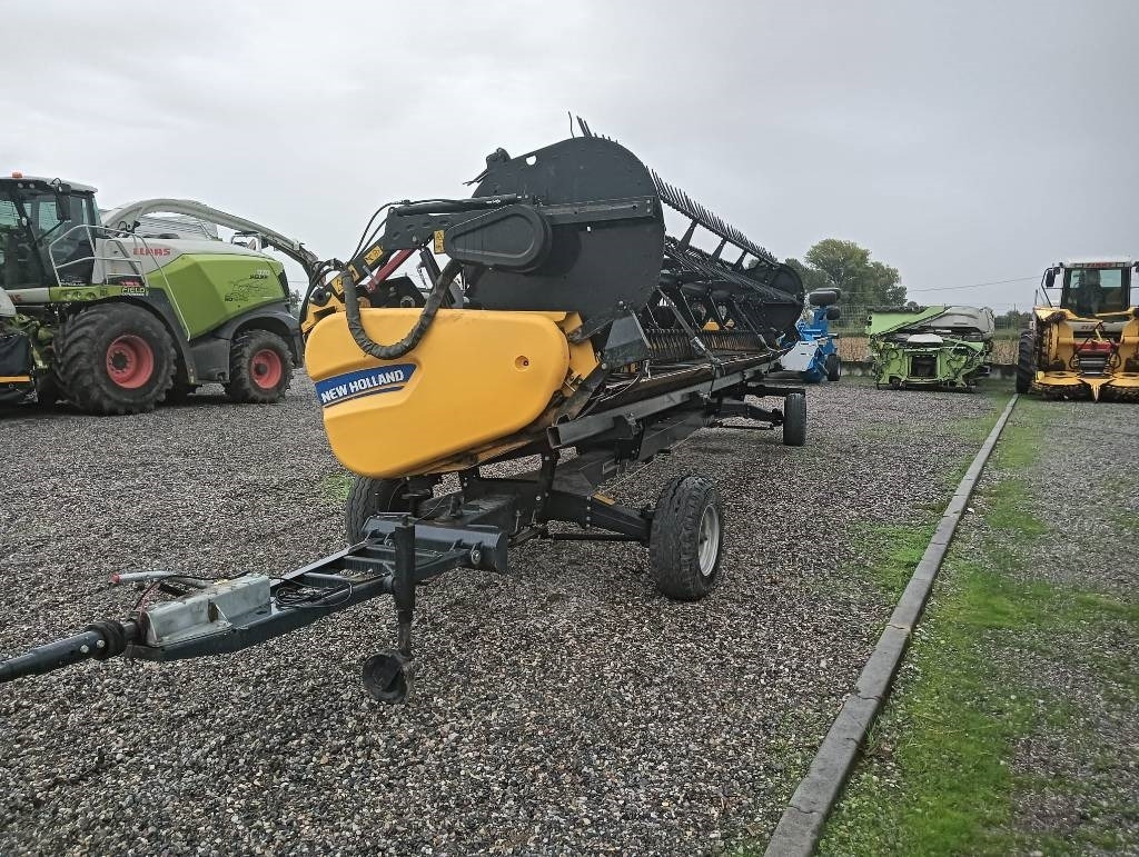 New Holland SOIA A TAPPETI FLEX 9 MT - 곡물 헤더 : 사진 3 New Holland SOIA A TAPPETI FLEX 9 MT - 곡물 헤더 : 사진 3