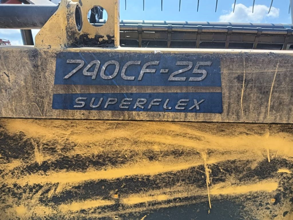 New Holland SOIA FLEX 7 MT - 곡물 헤더 : 사진 3 New Holland SOIA FLEX 7 MT - 곡물 헤더 : 사진 3