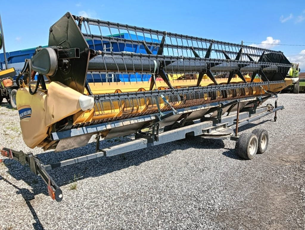 New Holland SOIA FLEX 7 MT - 곡물 헤더 : 사진 5 New Holland SOIA FLEX 7 MT - 곡물 헤더 : 사진 5