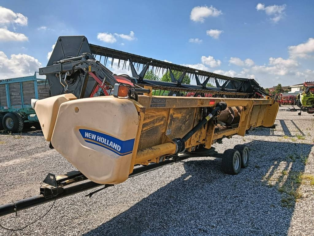 New Holland SOIA FLEX 7 MT - 곡물 헤더 : 사진 1 New Holland SOIA FLEX 7 MT - 곡물 헤더 : 사진 1
