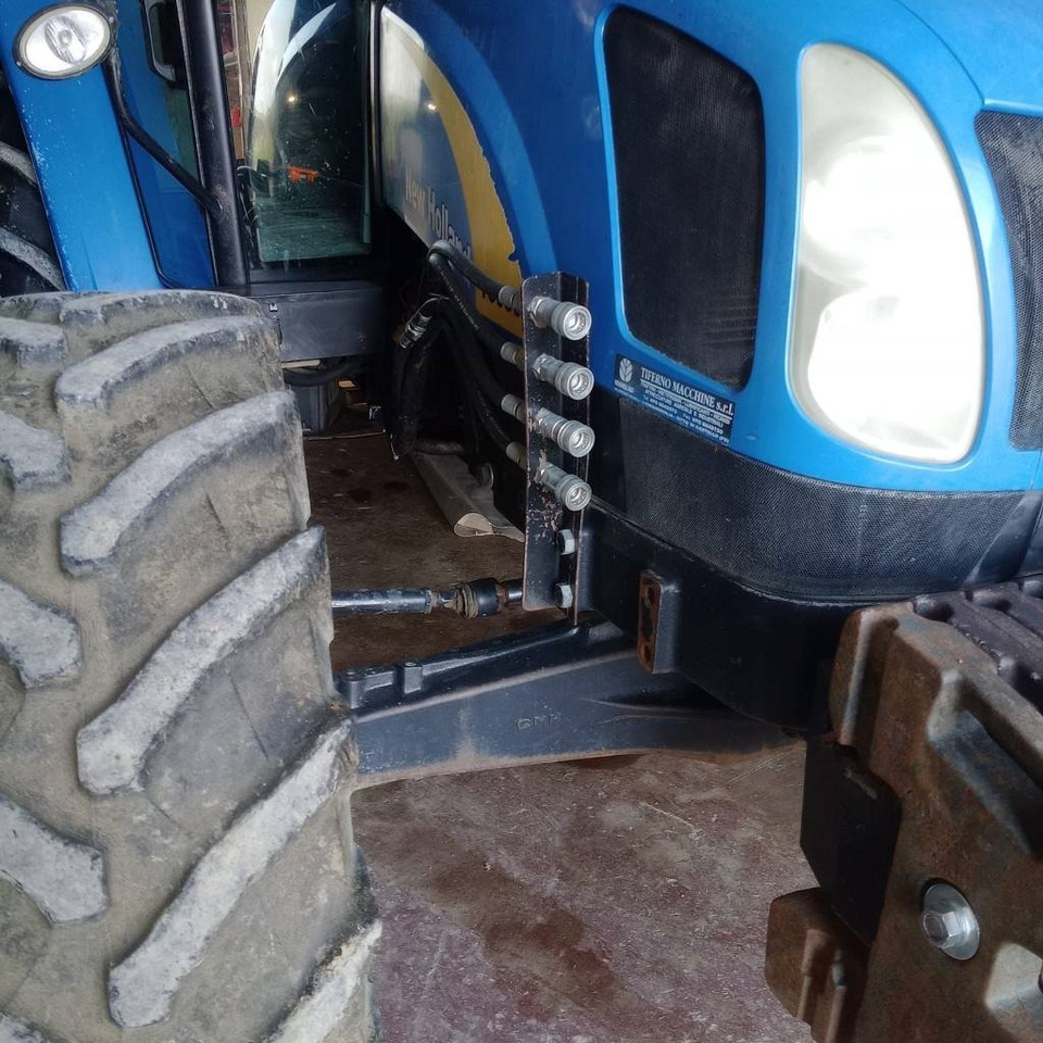 리스 New Holland T 5050  New Holland T 5050 : 사진 6