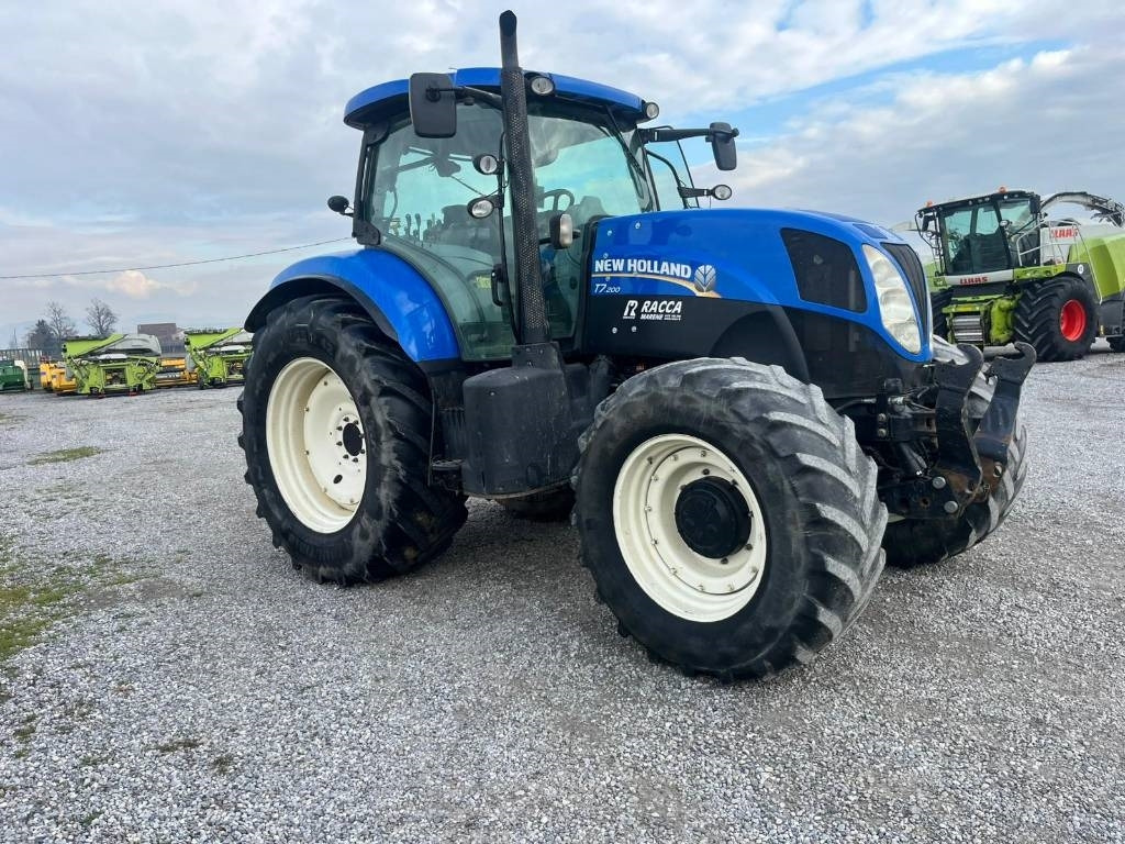 New Holland T 7.200 - 장궤형 트랙터 : 사진 1 New Holland T 7.200 - 장궤형 트랙터 : 사진 1