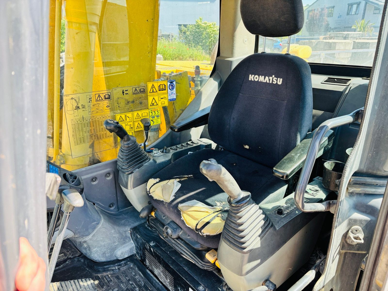 Komatsu PC138US-8 - 크롤러 굴삭기 : 사진 3 Komatsu PC138US-8 - 크롤러 굴삭기 : 사진 3