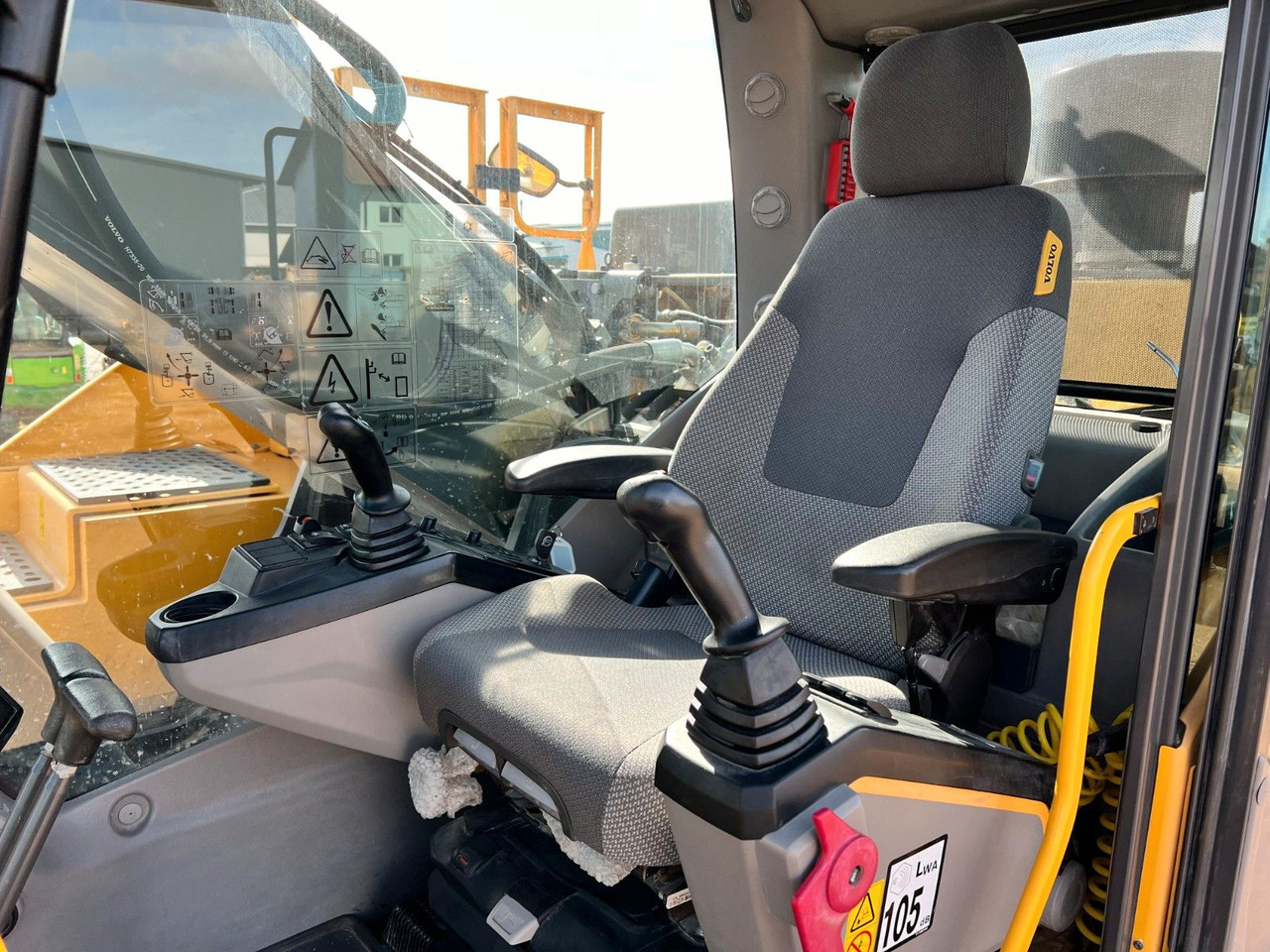 Volvo EC380E-NL - 크롤러 굴삭기 : 사진 3 Volvo EC380E-NL - 크롤러 굴삭기 : 사진 3