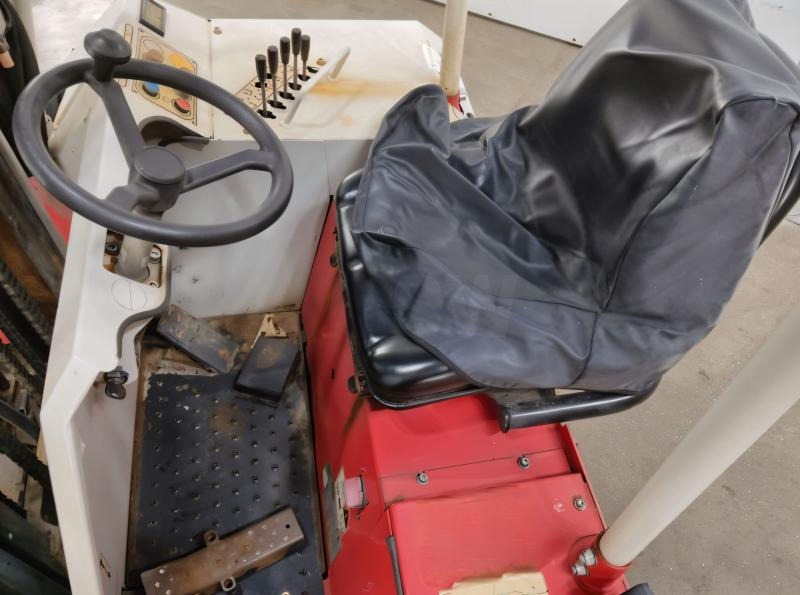 PALFINGER F3-203PX - 트럭 장착 지게차 : 사진 3 PALFINGER F3-203PX - 트럭 장착 지게차 : 사진 3