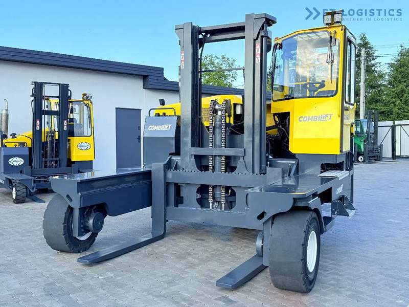 Combilift C14000 / LPG GAS / DUPLEX 3600MM / FREE LIFT / FORK POSITIONER / 1500MM FORKS / LIKE NEW C14000 / LPG GAS / DUPLEX 3600MM / FREE - 4방향 리치 트럭 : 사진 3 Combilift C14000 / LPG GAS / DUPLEX 3600MM / FREE LIFT / FORK POSITIONER / 1500MM FORKS / LIKE NEW C14000 / LPG GAS / DUPLEX 3600MM / FREE - 4방향 리치 트럭 : 사진 3