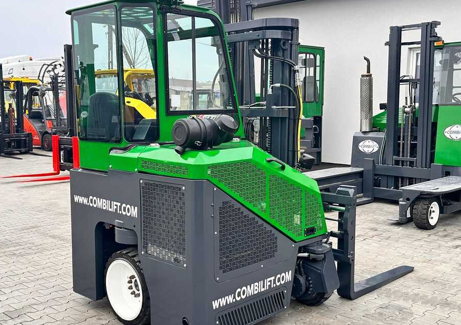4방향 리치 트럭 Combilift C2500CB / TRIPLEX / DIESEL / 4900MM / FREE LIFT / POSITIONER 1720MM / LIKE NEW : 사진 30