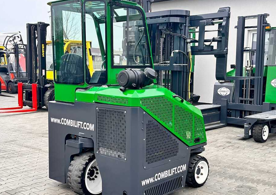 4방향 리치 트럭 Combilift C2500CB / TRIPLEX / DIESEL / 4900MM / FREE LIFT / POSITIONER 1720MM / LIKE NEW : 사진 25