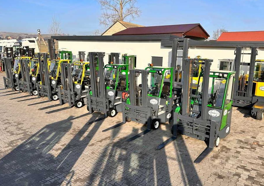 4방향 리치 트럭 Combilift C2500CB / TRIPLEX / DIESEL / 4900MM / FREE LIFT / POSITIONER 1720MM / LIKE NEW : 사진 39