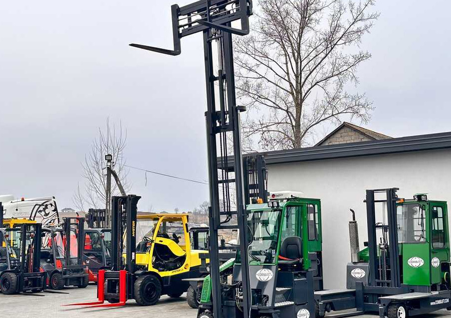 4방향 리치 트럭 Combilift C2500CB / TRIPLEX / DIESEL / 4900MM / FREE LIFT / POSITIONER 1720MM / LIKE NEW : 사진 17