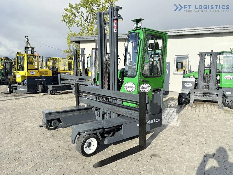 Combilift C3000 / DIESEL / DUPLEX 4200MM / FREE LIFT / WIDE FORK POSITIONER / FULL CABIN / EXCELLENT CONDITION / Wide range of four-way an - 4방향 리치 트럭 : 사진 1 Combilift C3000 / DIESEL / DUPLEX 4200MM / FREE LIFT / WIDE FORK POSITIONER / FULL CABIN / EXCELLENT CONDITION / Wide range of four-way an - 4방향 리치 트럭 : 사진 1