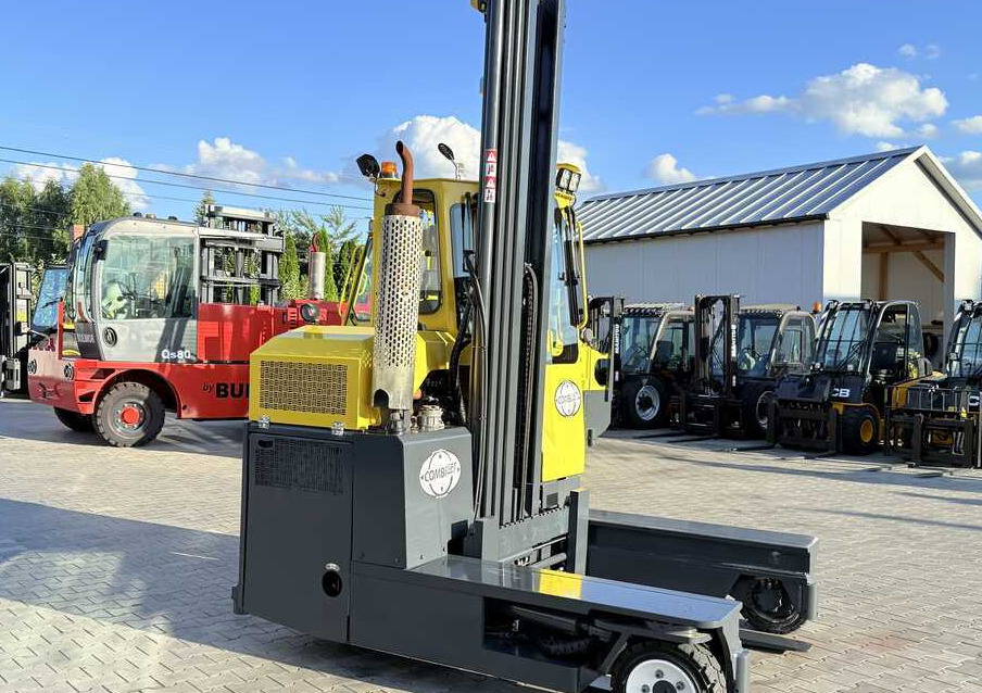 Combilift C3000 / GAS / TRIPLEX - 7600MM / FREE-LIFT / POSITIONER / A comprehensive range of four-way and side-loading forklifts. - 4방향 리치 트럭 : 사진 5 Combilift C3000 / GAS / TRIPLEX - 7600MM / FREE-LIFT / POSITIONER / A comprehensive range of four-way and side-loading forklifts. - 4방향 리치 트럭 : 사진 5