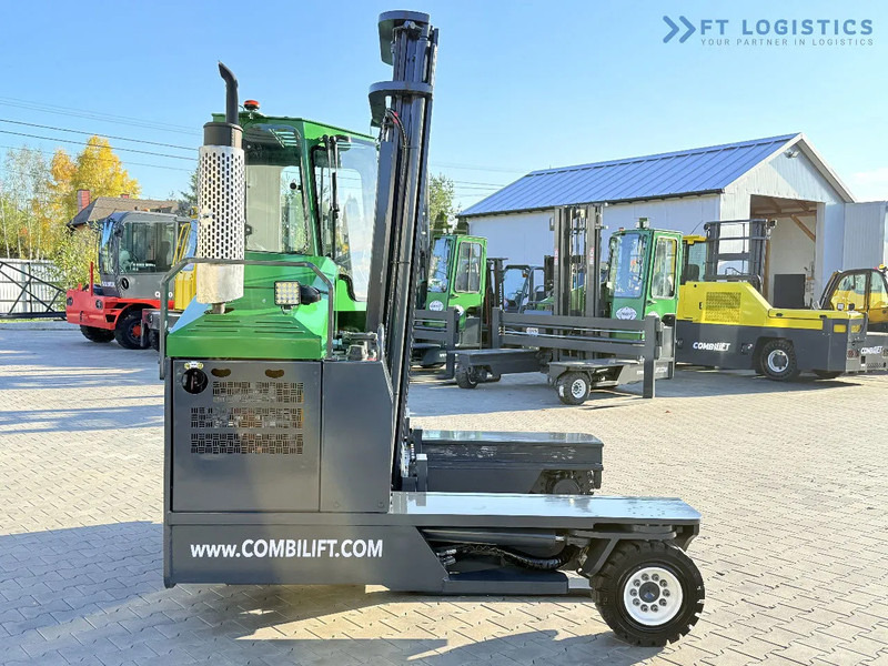Combilift C4000 / DIESEL / DUPLEX 4100MM / FREE LIFT / SIDE SHIFT / FULL CABIN / EXCELLENT CONDITION / Wide range of four-way and side loa - 4방향 리치 트럭 : 사진 5 Combilift C4000 / DIESEL / DUPLEX 4100MM / FREE LIFT / SIDE SHIFT / FULL CABIN / EXCELLENT CONDITION / Wide range of four-way and side loa - 4방향 리치 트럭 : 사진 5