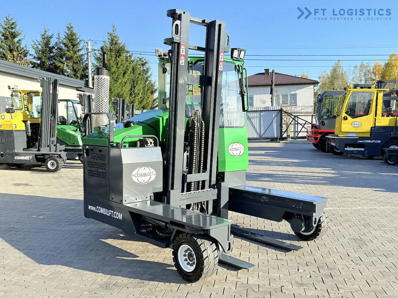 Combilift C4000 / DIESEL / DUPLEX 4100MM / FREE LIFT / SIDE SHIFT / FULL CABIN / EXCELLENT CONDITION / Wide range of four-way and side loa - 4방향 리치 트럭 : 사진 4 Combilift C4000 / DIESEL / DUPLEX 4100MM / FREE LIFT / SIDE SHIFT / FULL CABIN / EXCELLENT CONDITION / Wide range of four-way and side loa - 4방향 리치 트럭 : 사진 4
