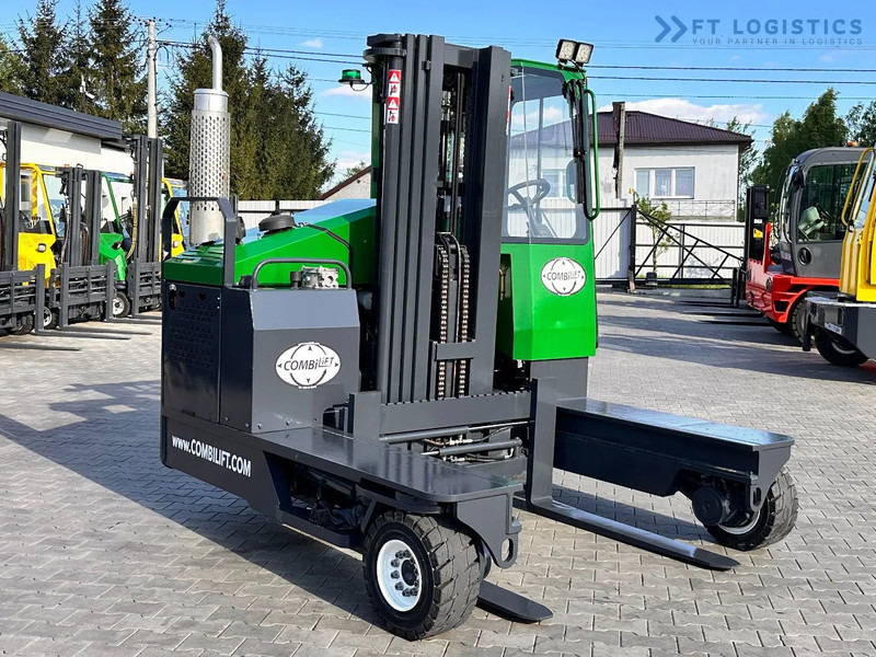 Combilift C4000 / TRIPLEX / 4900MM / LPG / FREE LIFT / FORK SHIFT / LIKE NEW C4000 / TRIPLEX / 4900MM / LPG / FREE LIFT / FORK SHIFT / LIK - 4방향 리치 트럭 : 사진 4 Combilift C4000 / TRIPLEX / 4900MM / LPG / FREE LIFT / FORK SHIFT / LIKE NEW C4000 / TRIPLEX / 4900MM / LPG / FREE LIFT / FORK SHIFT / LIK - 4방향 리치 트럭 : 사진 4